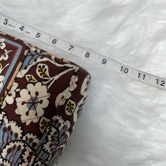 | Vera Bradley | purse. - Picture 6 of 6